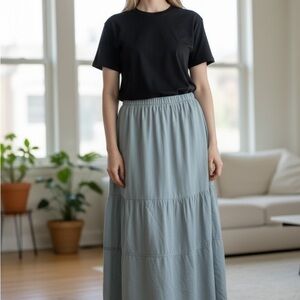 Blue earth song Maxi Skirt